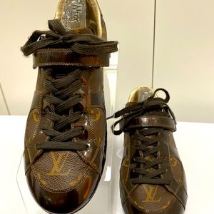 Louis Vuitton Globe Trotter Monogram Sneaker